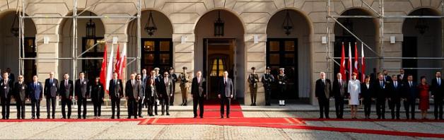 Prezydent Turcji Recep Tayyip Erdoğanemw Warszawie na spotkaniu z Prezydentem Andrzejem Dudą i szefem MSZ Witlodem Waszczykowskim na temat kwestii politycznych, godpodarczych i kulturalnych a także o relacjach z Rosją